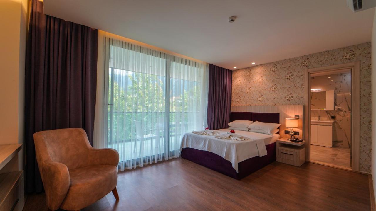 Aes Club Hotel Oludeniz Exterior photo
