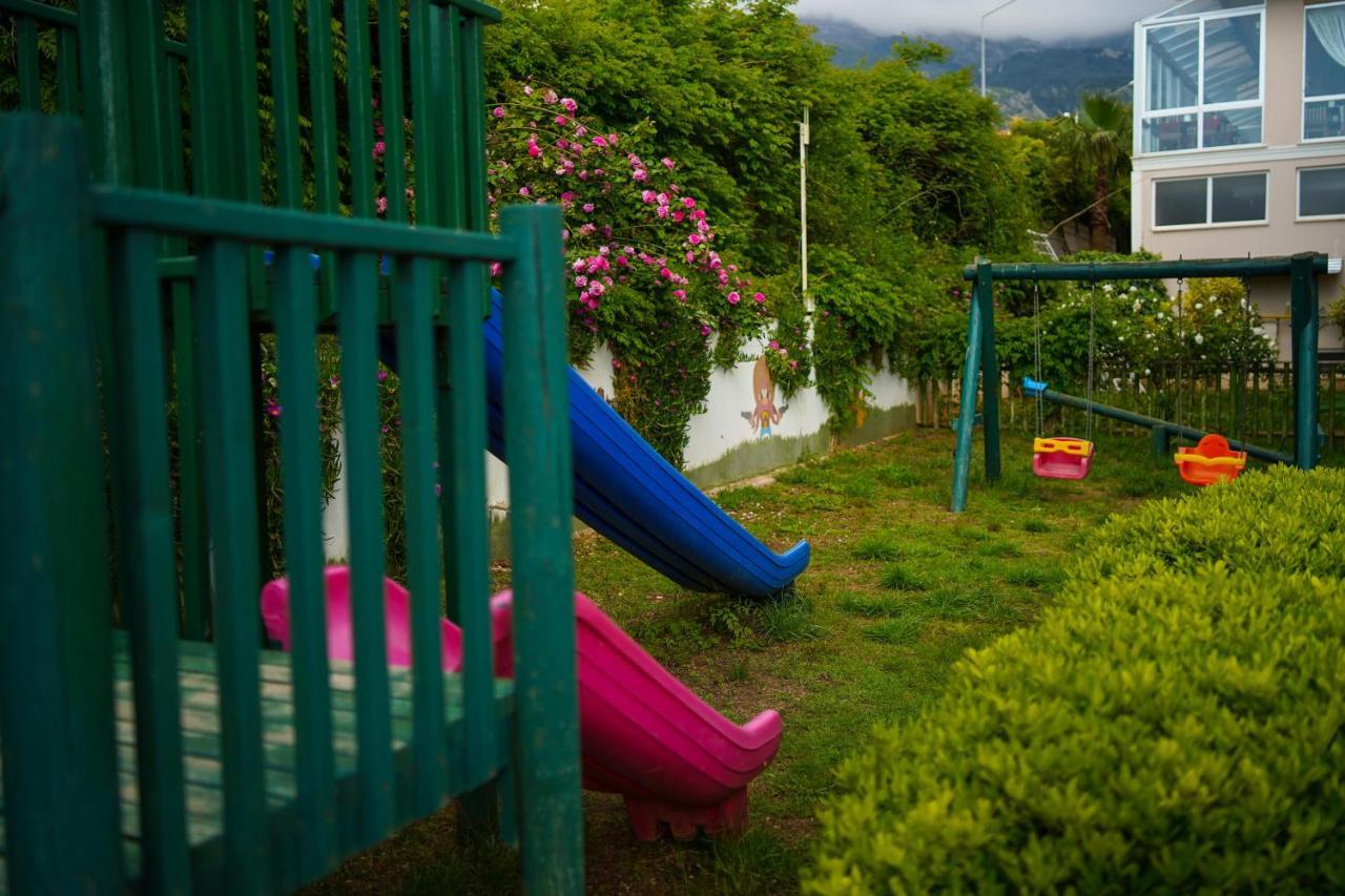 Aes Club Hotel Oludeniz Exterior photo