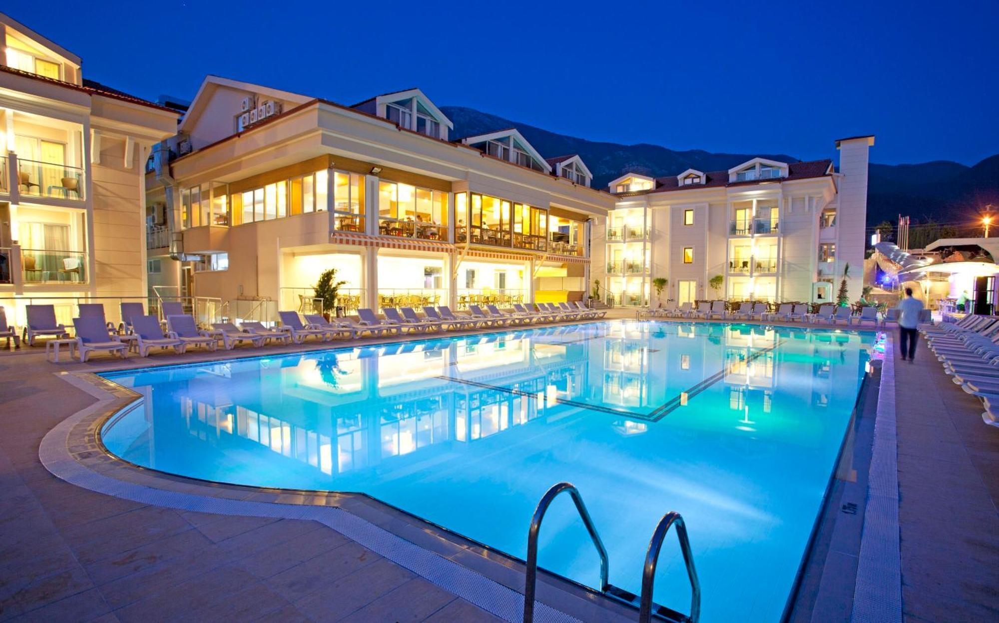 Aes Club Hotel Oludeniz Exterior photo