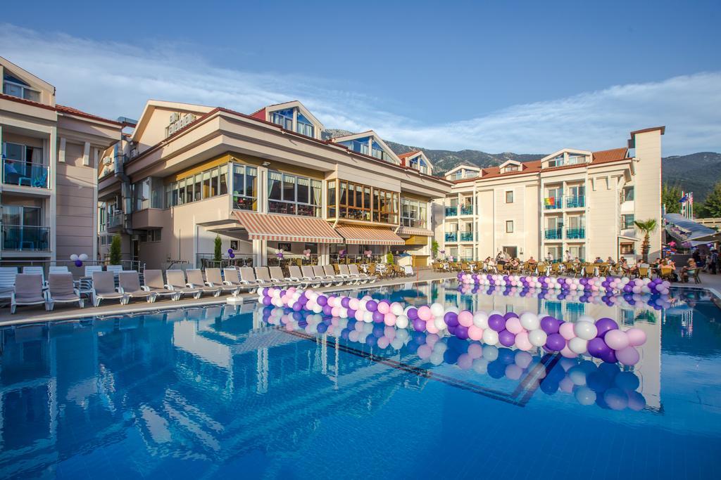 Aes Club Hotel Oludeniz Exterior photo