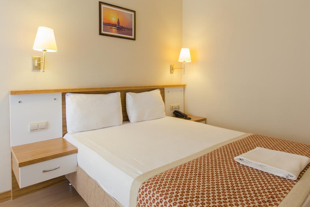 Aes Club Hotel Oludeniz Exterior photo